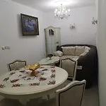 게스트하우스 Ikonomov House