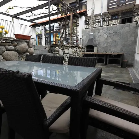 Ikonomov House Maison d'hôtes