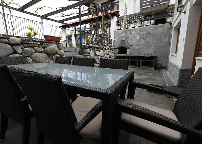 Ikonomov House Guest house