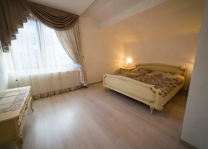 Guest house Ikonomov House